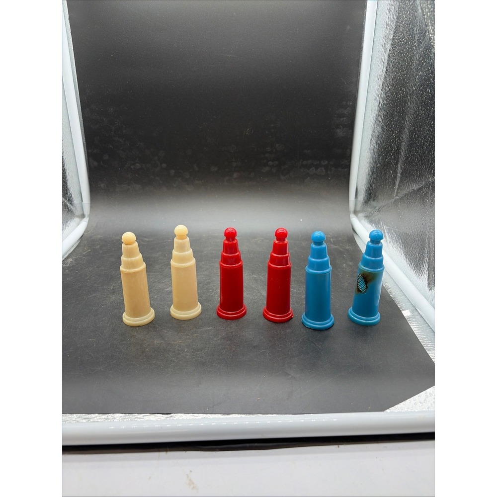 Vintage Pus Button Salt And Pepper Shakers